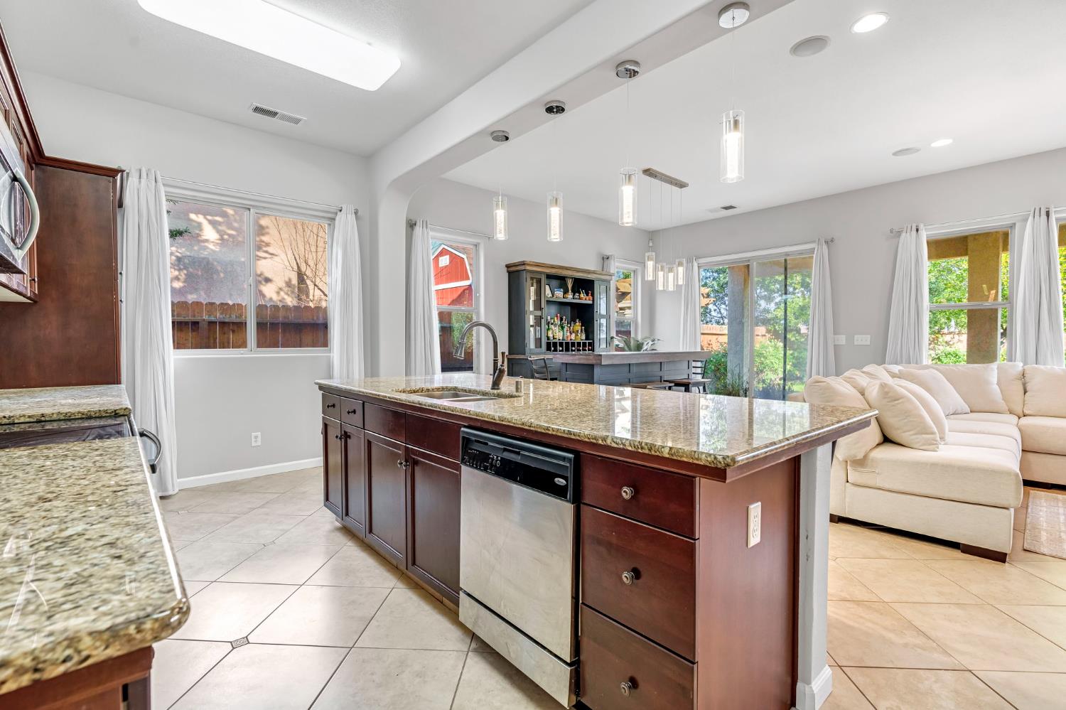 3316 N Leanna Ave, Fresno, CA 93737