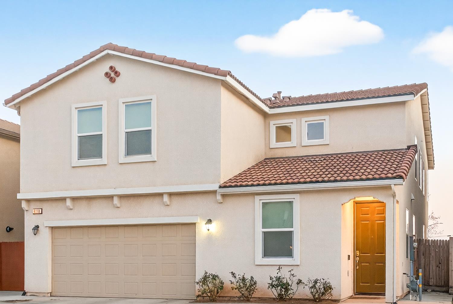 4910 E Alexander Ave, Fresno, CA 93725