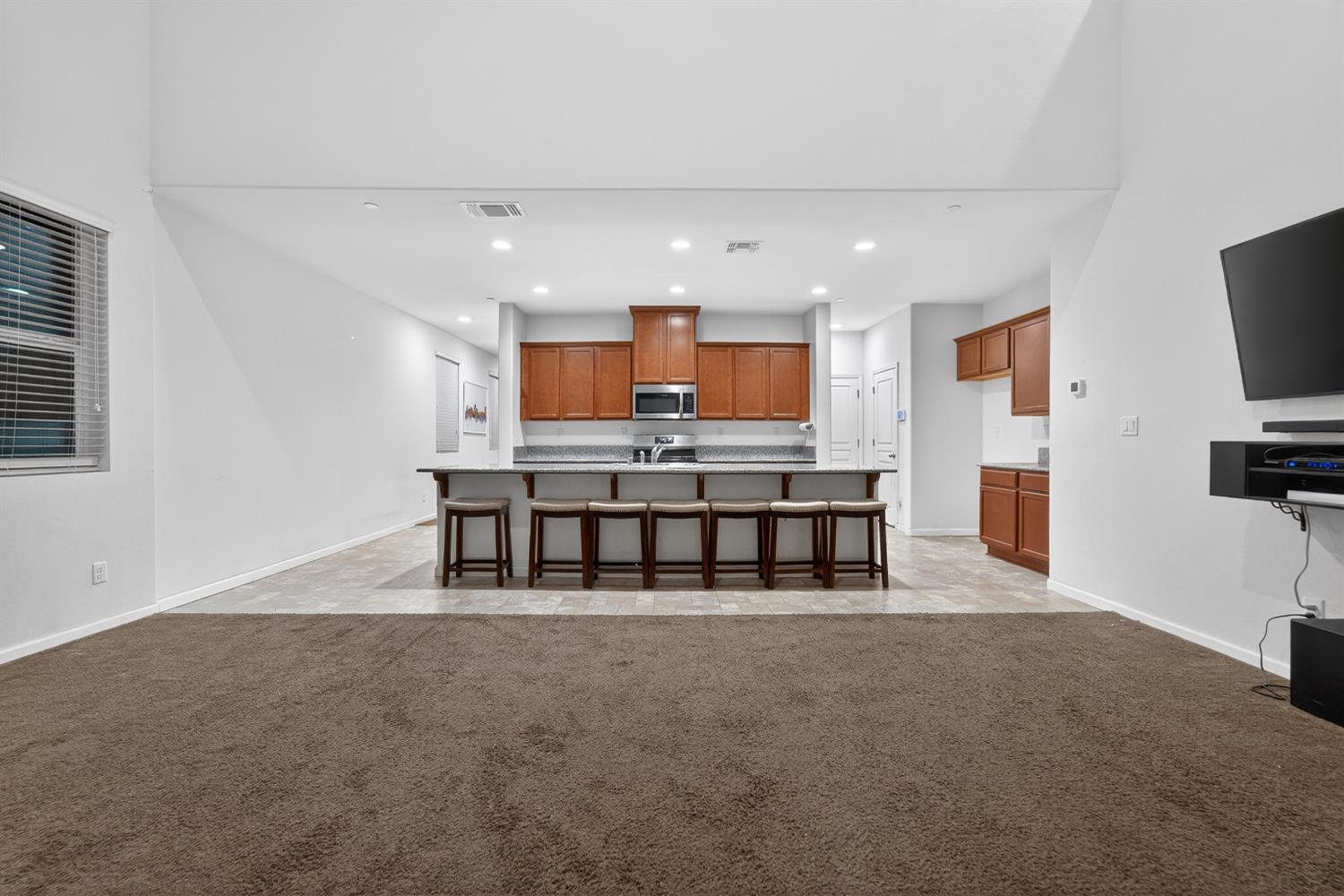 4910 E Alexander Ave, Fresno, CA 93725