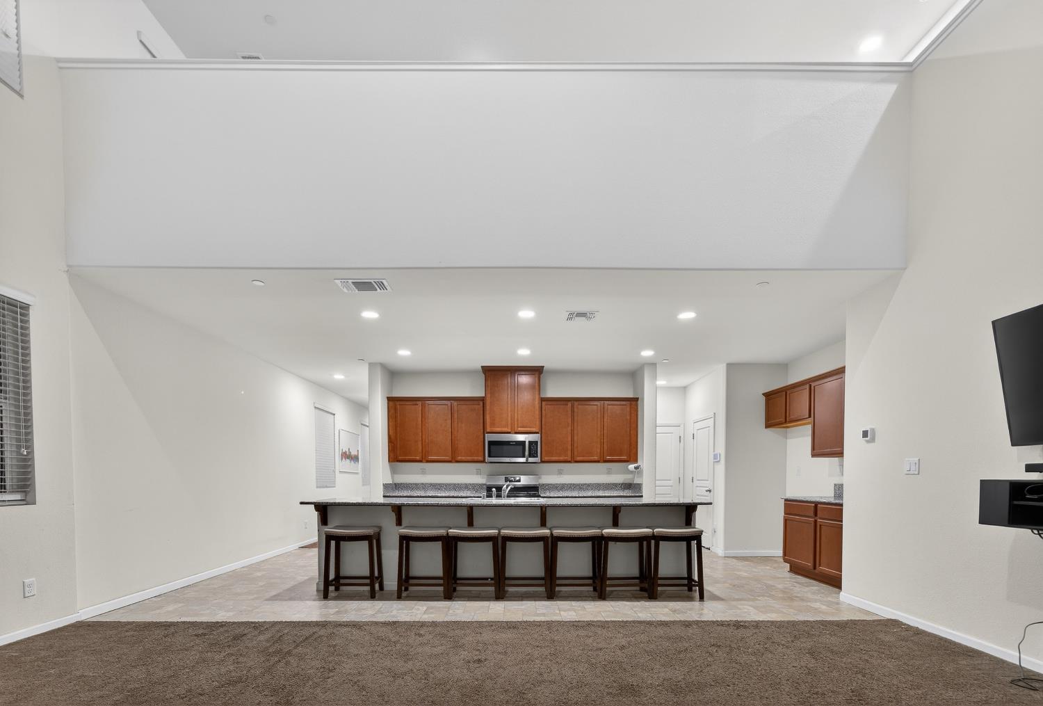 4910 E Alexander Ave, Fresno, CA 93725