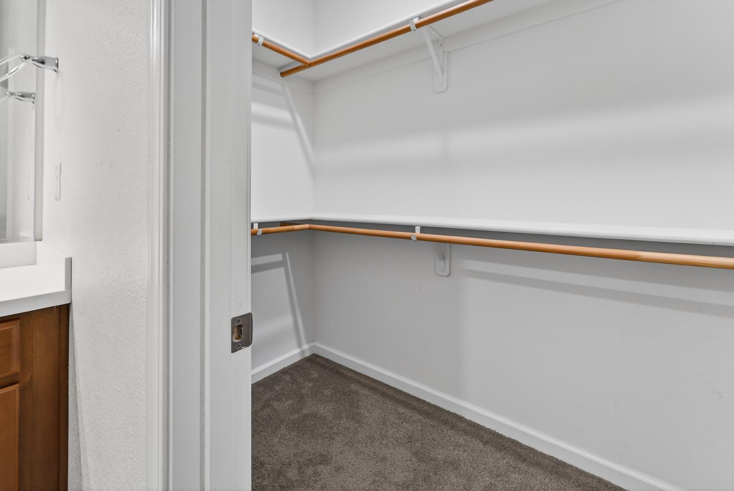 4910 E Alexander Ave, Fresno, CA 93725