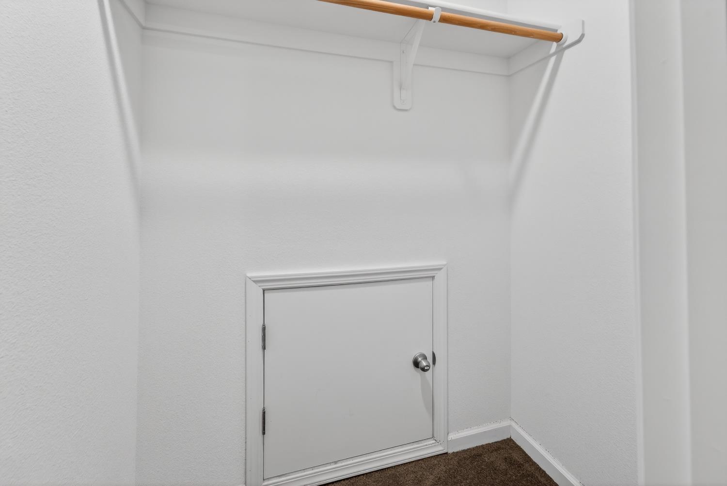 4910 E Alexander Ave, Fresno, CA 93725