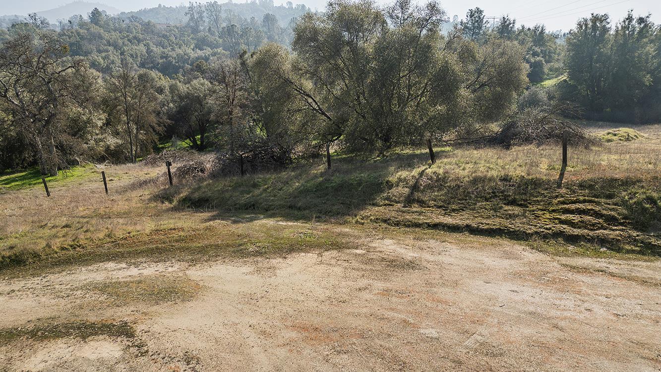 32150 Broken Arrow Ln, Auberry, CA 93602