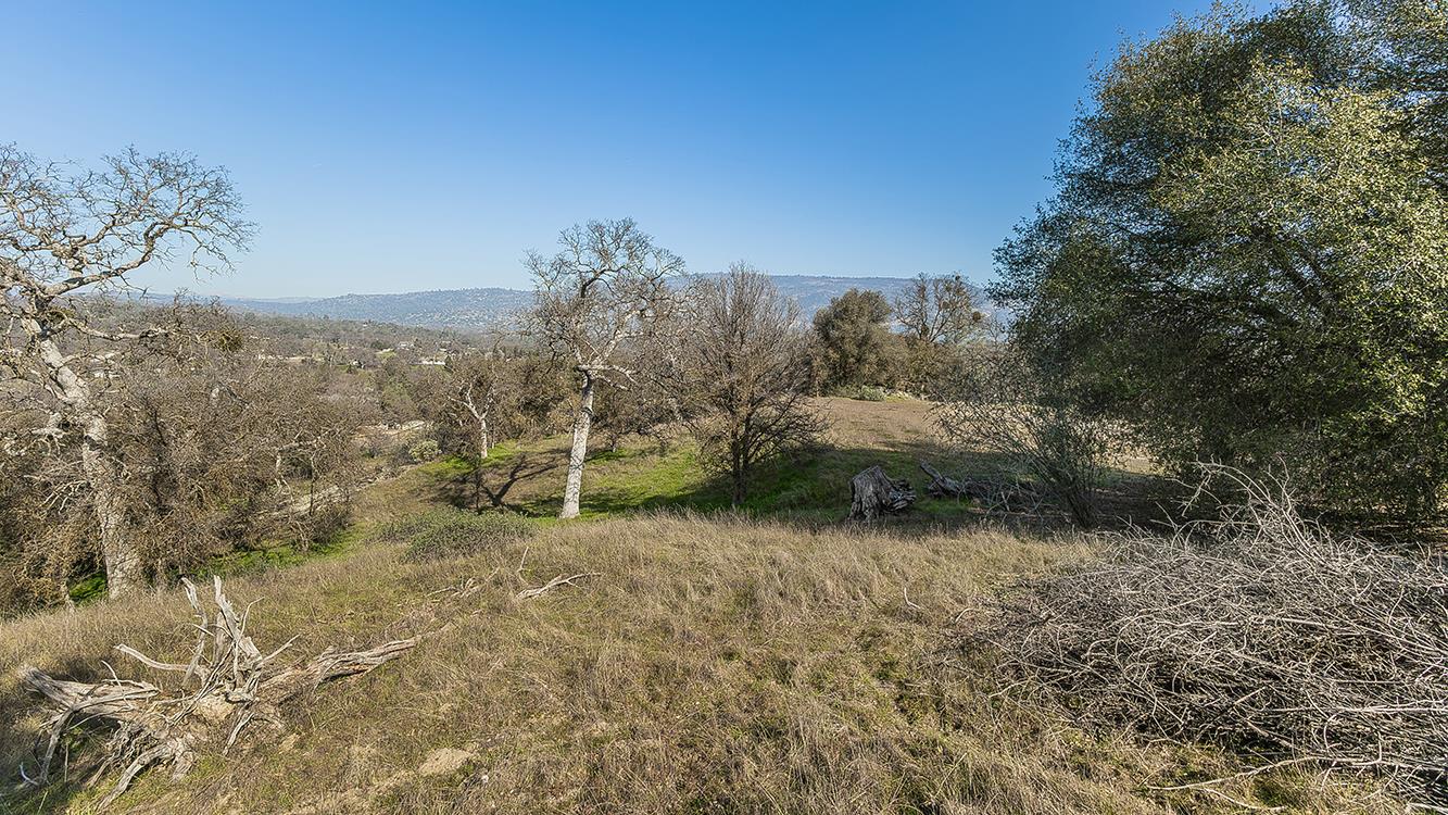 32150 Broken Arrow Ln, Auberry, CA 93602