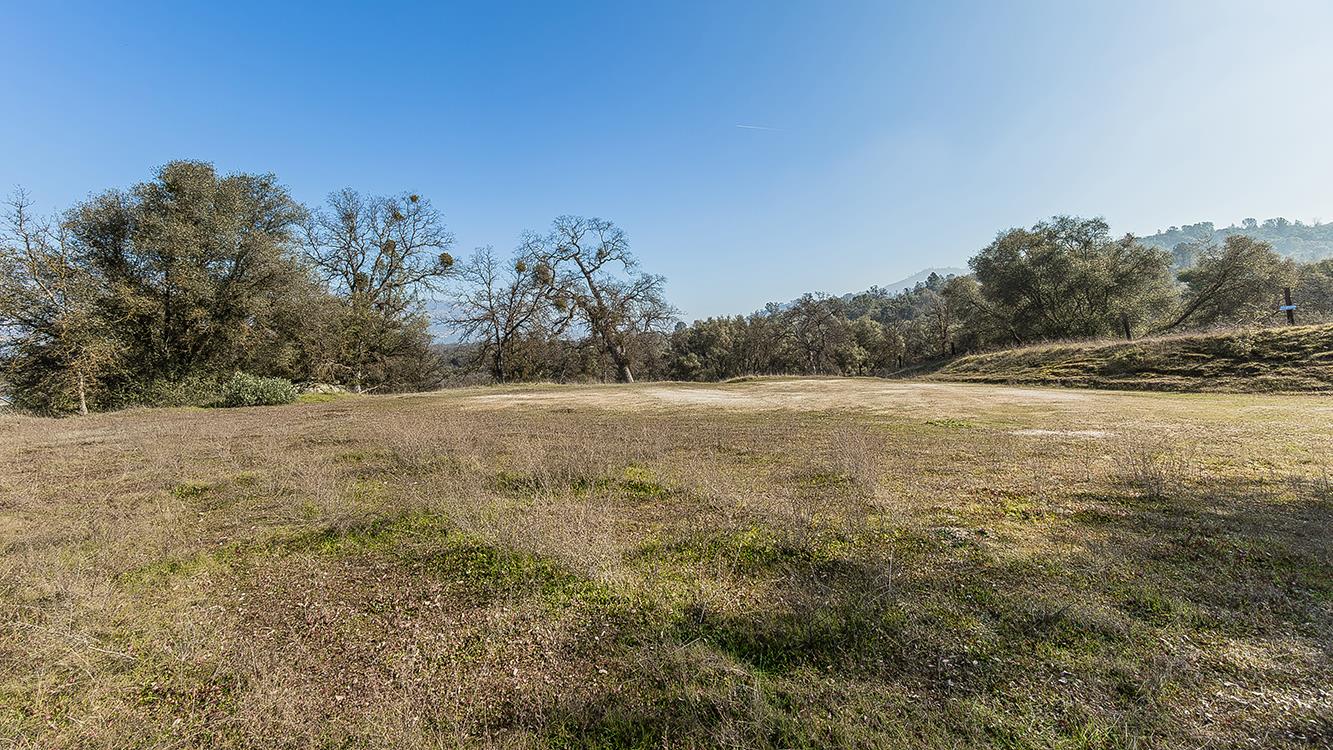 32150 Broken Arrow Ln, Auberry, CA 93602