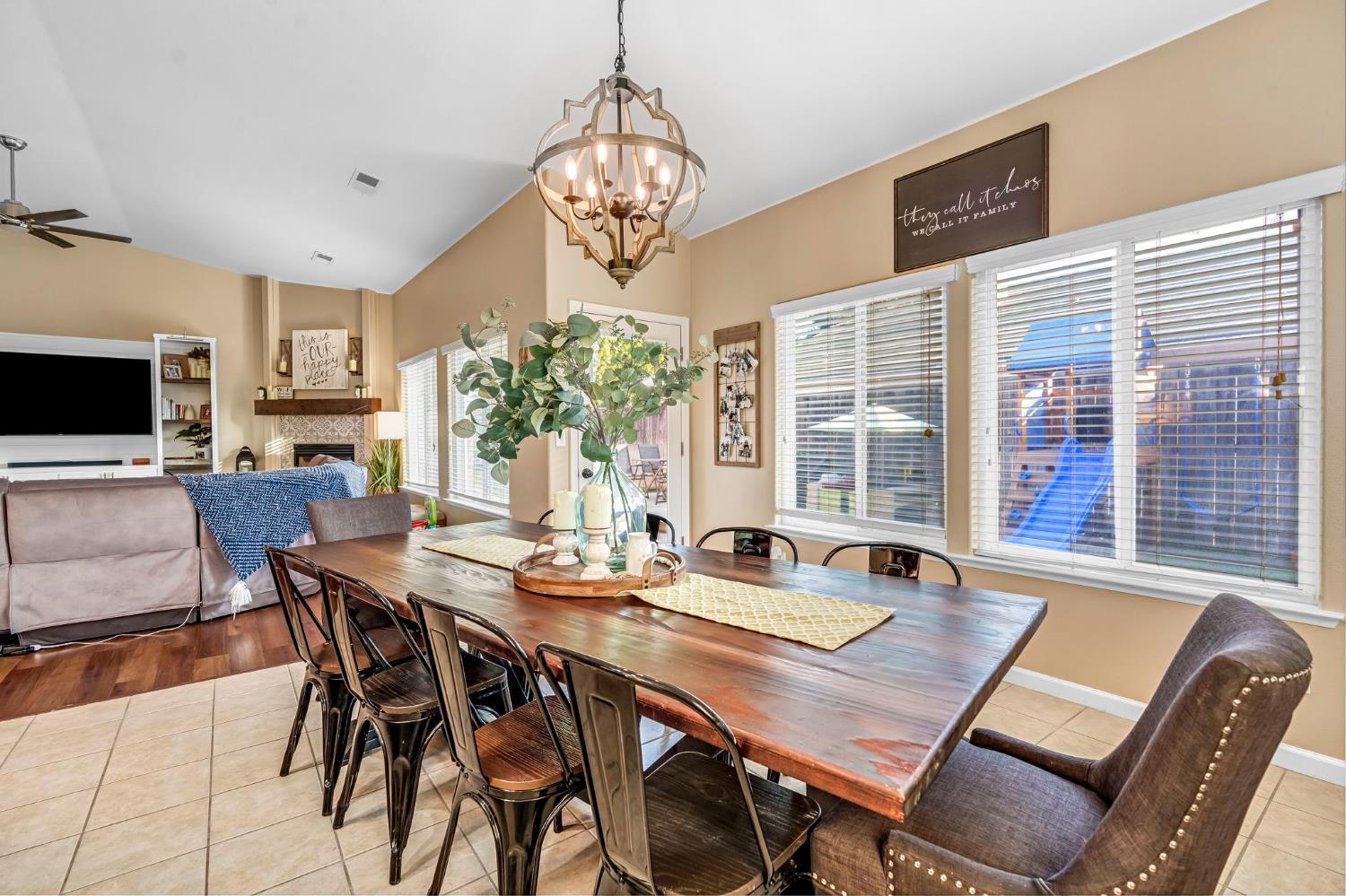 3710 Los Osos Ct, Madera, CA 93637