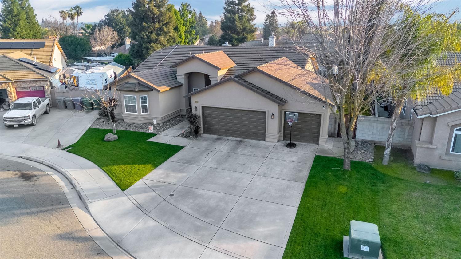 3710 Los Osos Ct, Madera, CA 93637