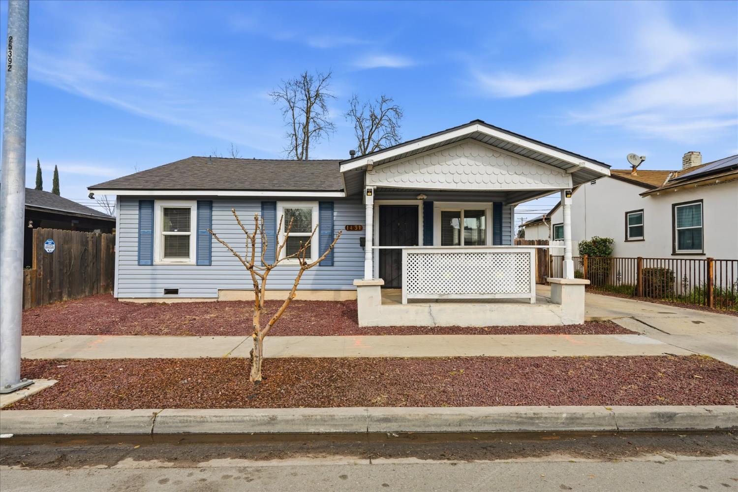 1431 E Shields Ave, Fresno, CA 93704