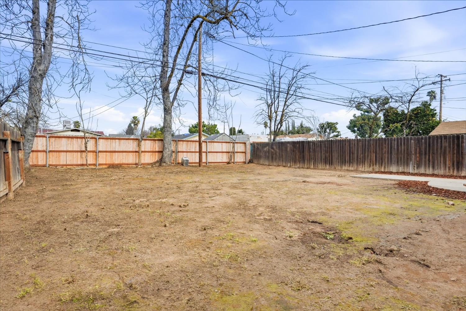 1431 E Shields Ave, Fresno, CA 93704