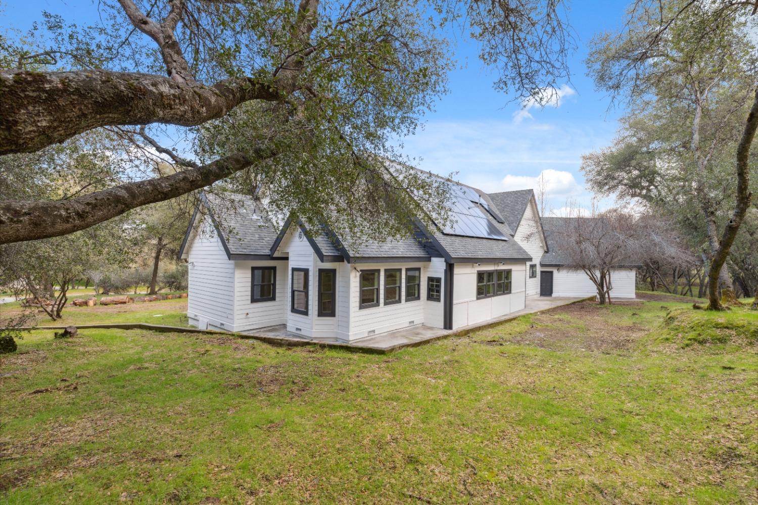 47684 Willow Pond Way, Coarsegold, CA 93614