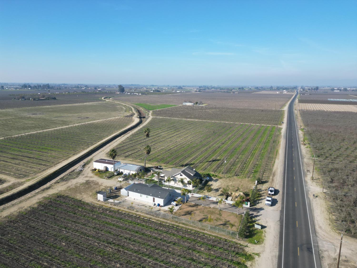 11227 S Academy Ave, Selma, CA 93662