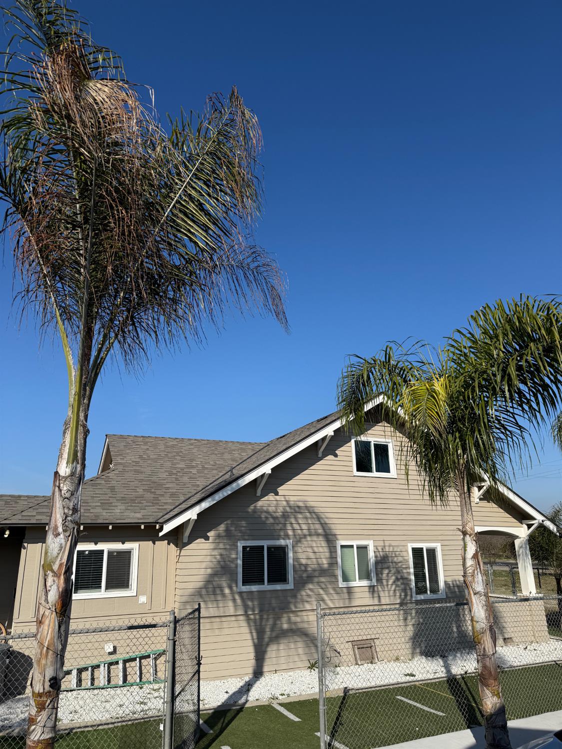 11227 S Academy Ave, Selma, CA 93662