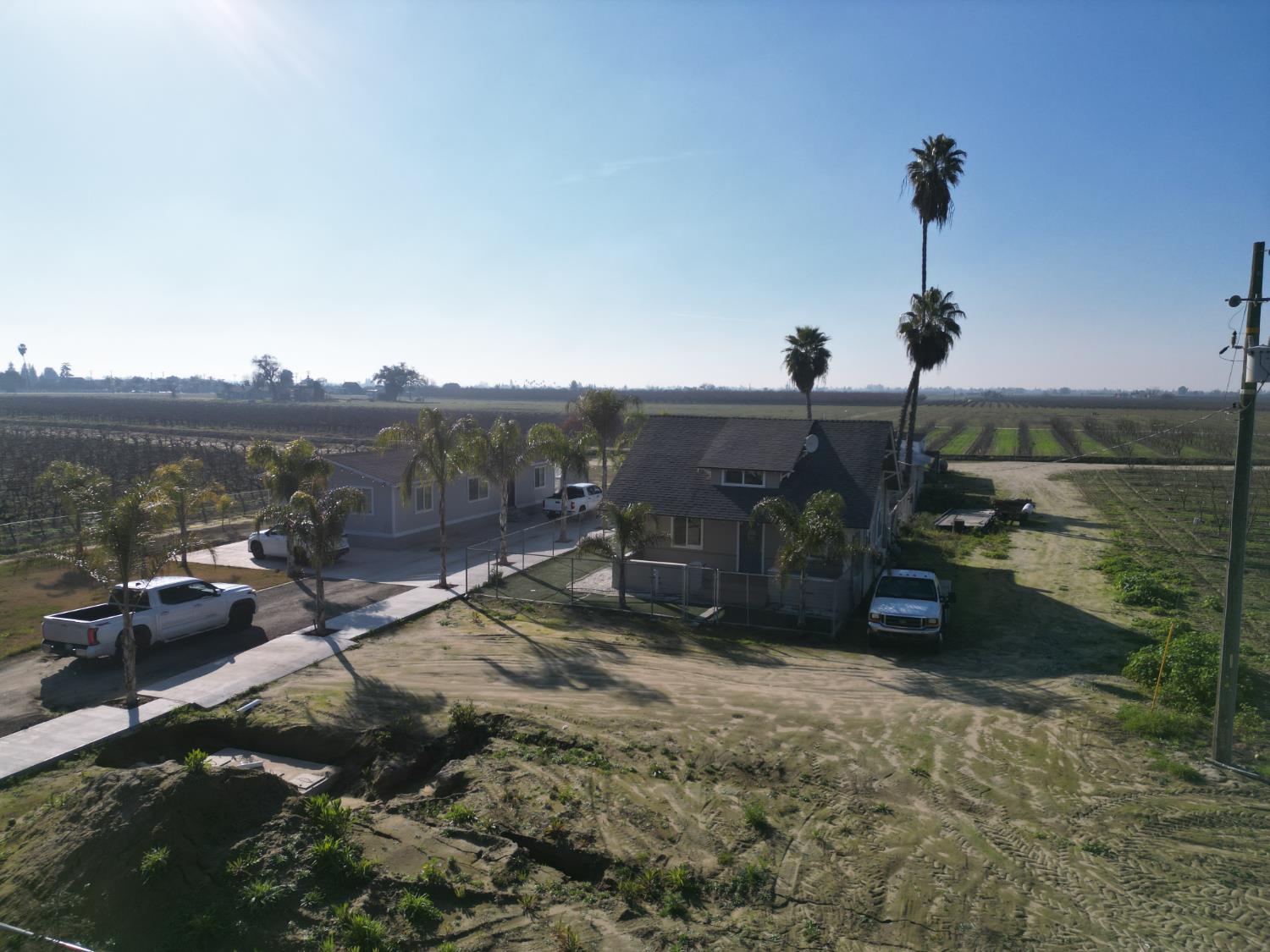 11227 S Academy Ave, Selma, CA 93662