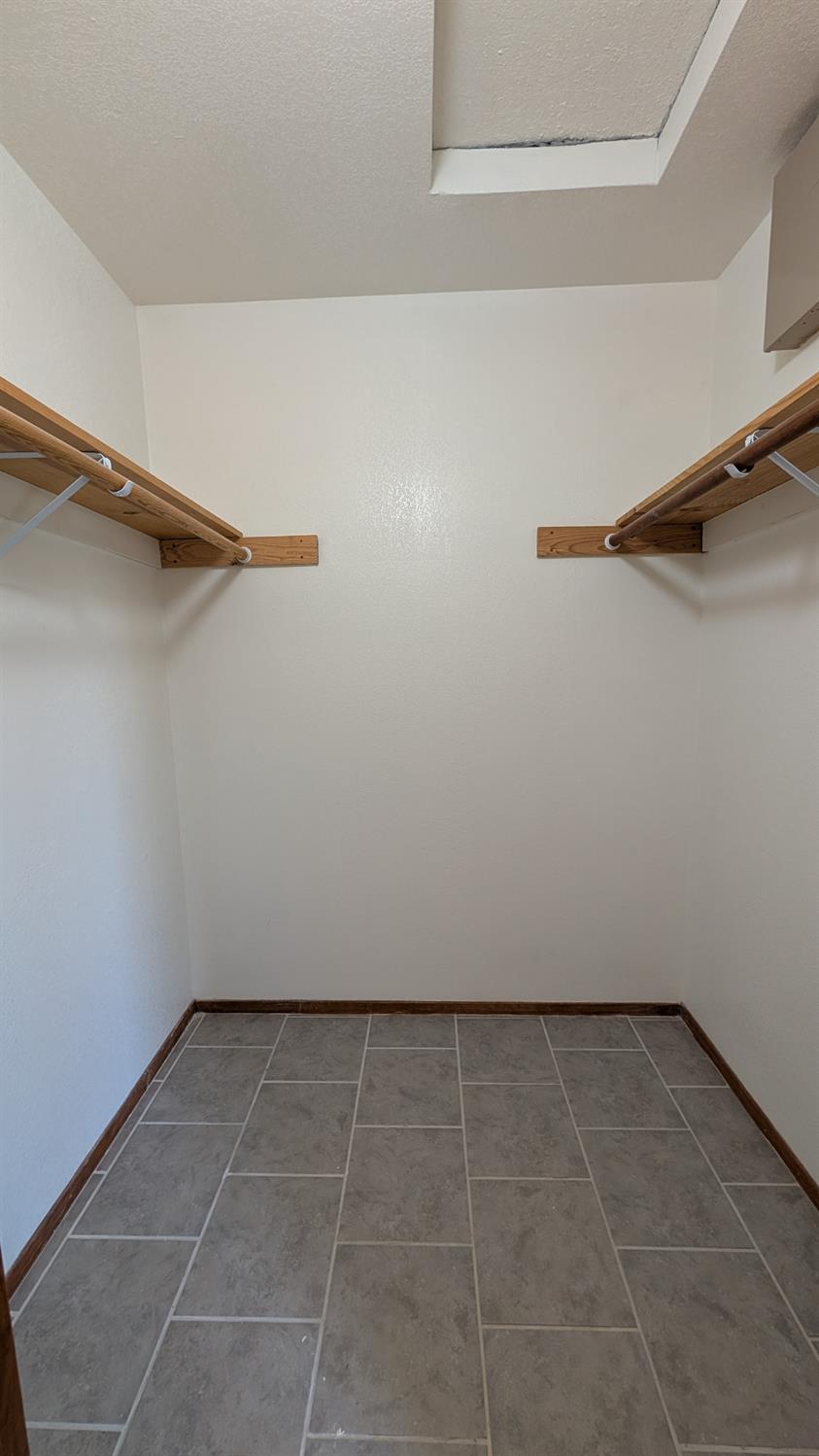 1637 Princeton Ave, Madera, CA 93637