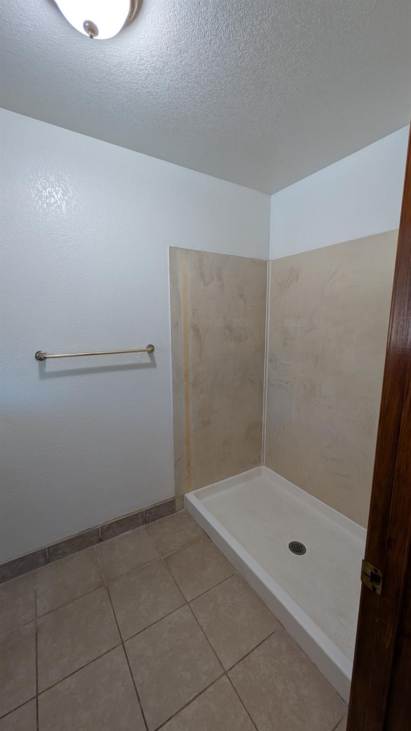 1637 Princeton Ave, Madera, CA 93637