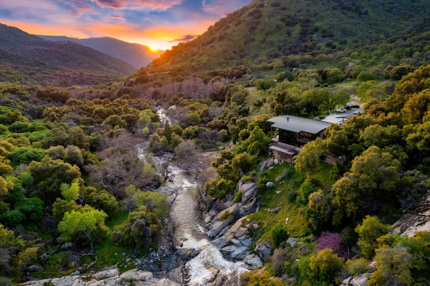 48250 S Fork Dr, Three Rivers, CA 93271