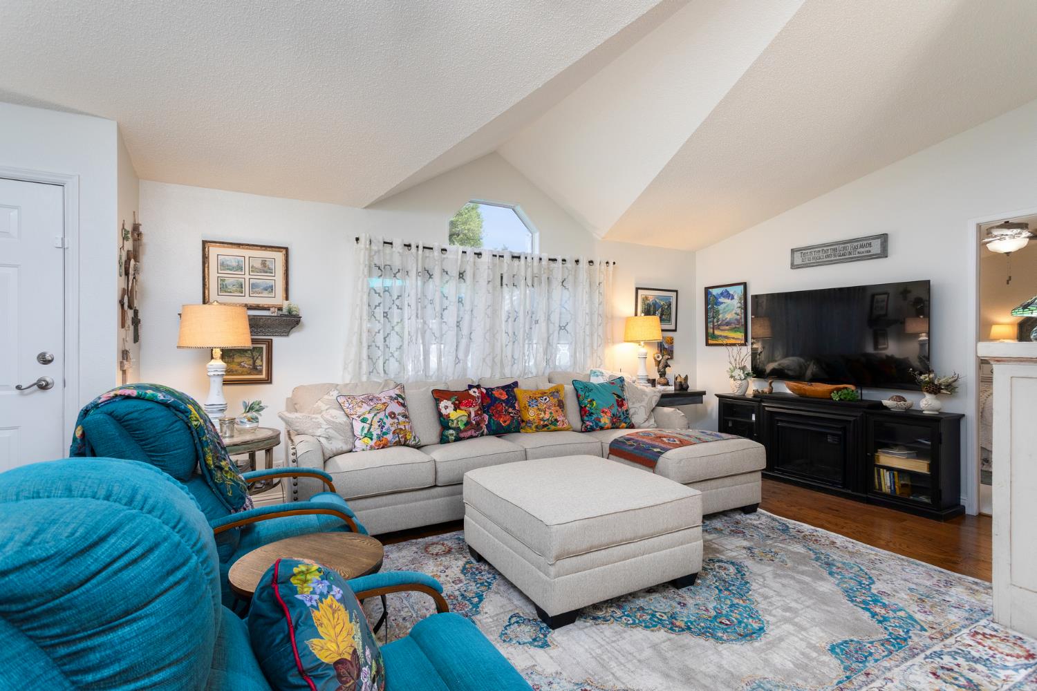 8701 Highway 41 #52, Fresno, CA 93720