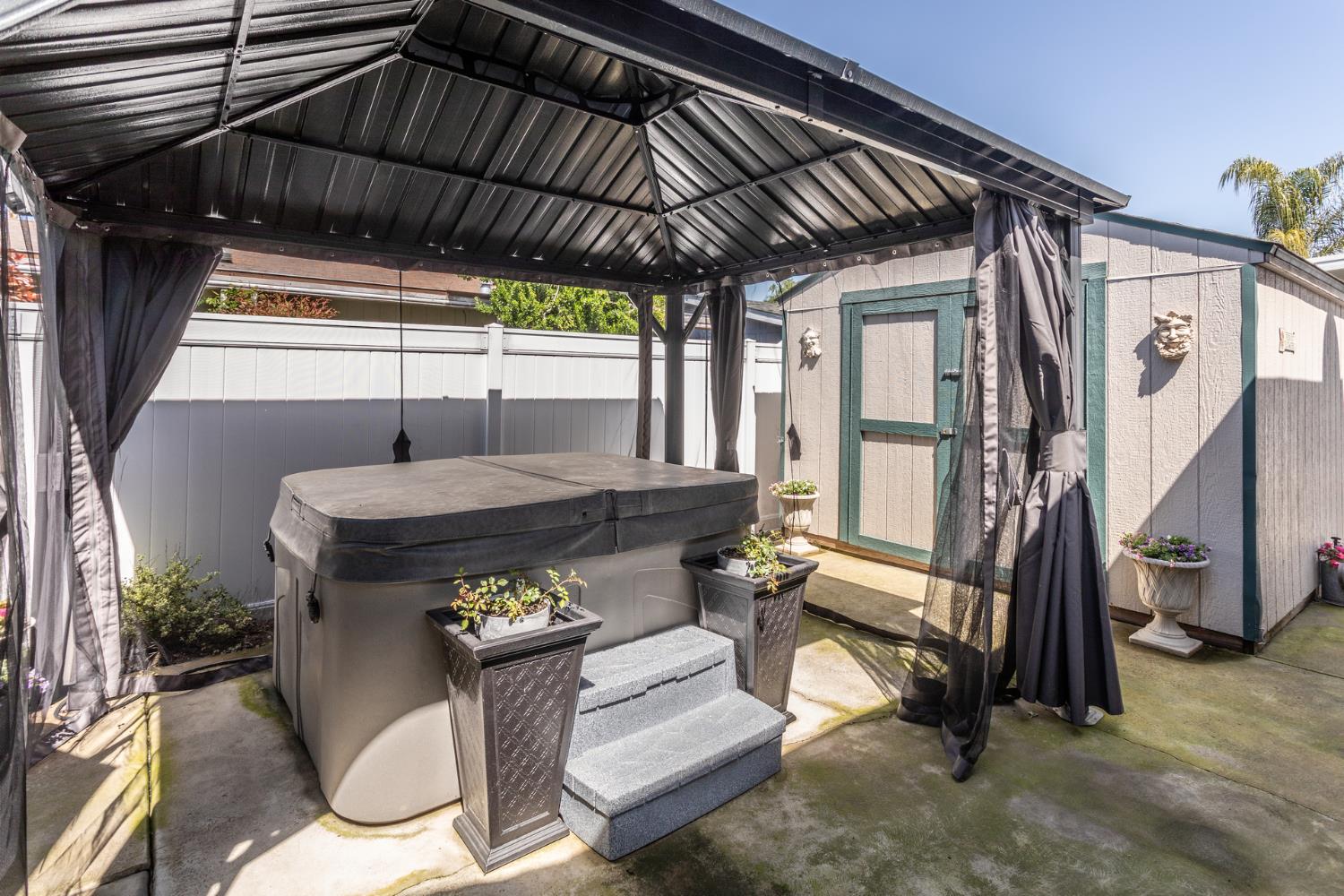 8701 Highway 41 #52, Fresno, CA 93720