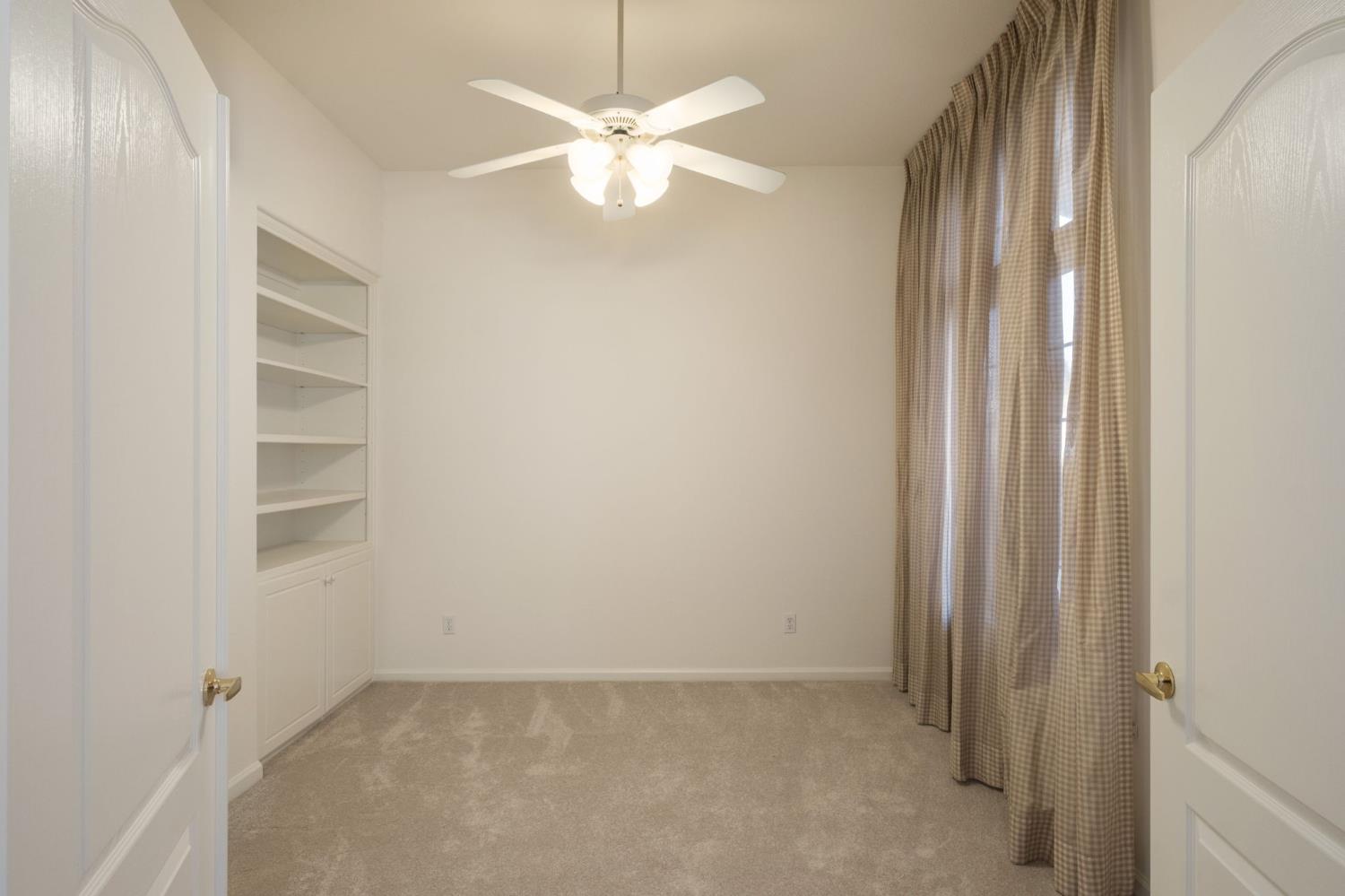 2151 W Via Le Fontane, Fresno, CA 93711