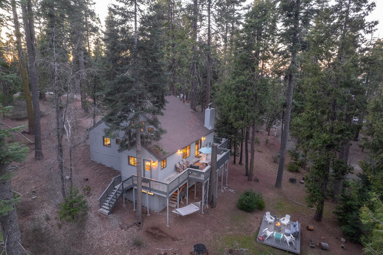39095 Ridge Rd, Shaver Lake, CA 93664