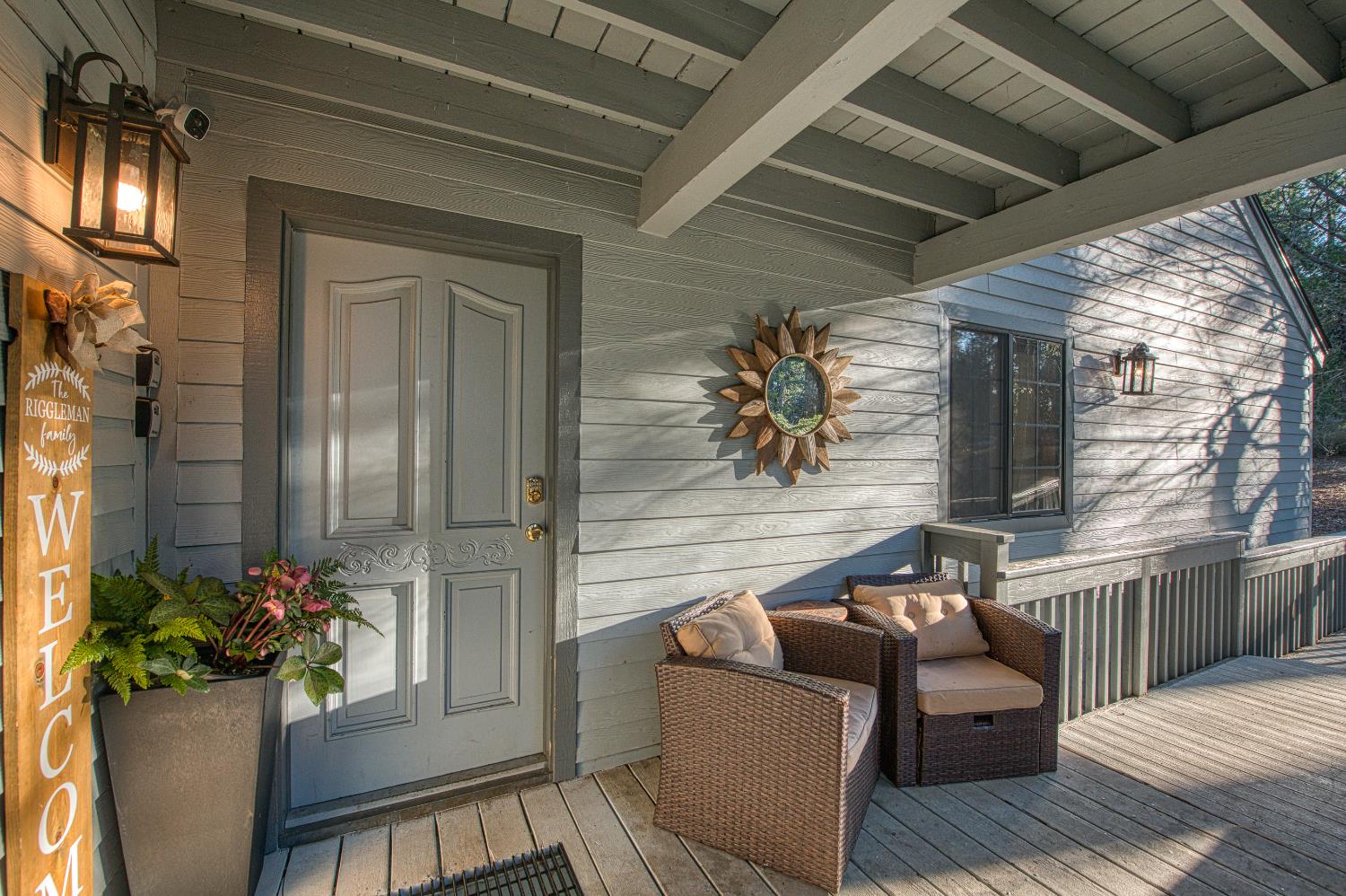 39095 Ridge Rd, Shaver Lake, CA 93664