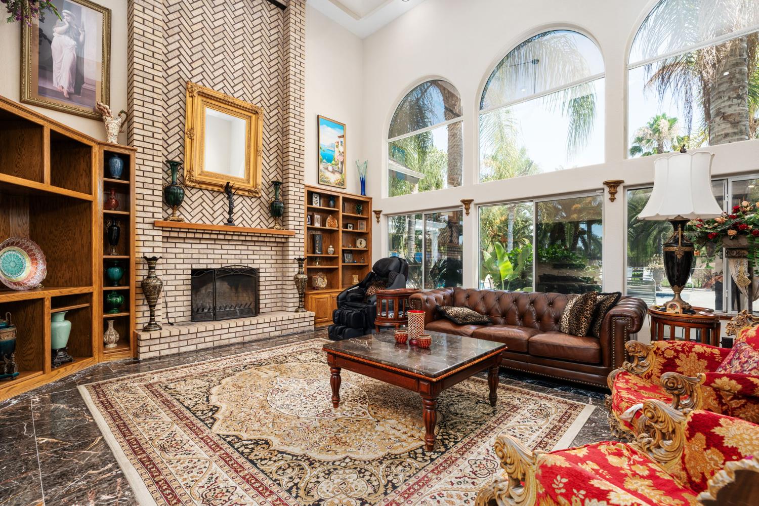 7207 E Bremer Ave, Fresno, CA 93737