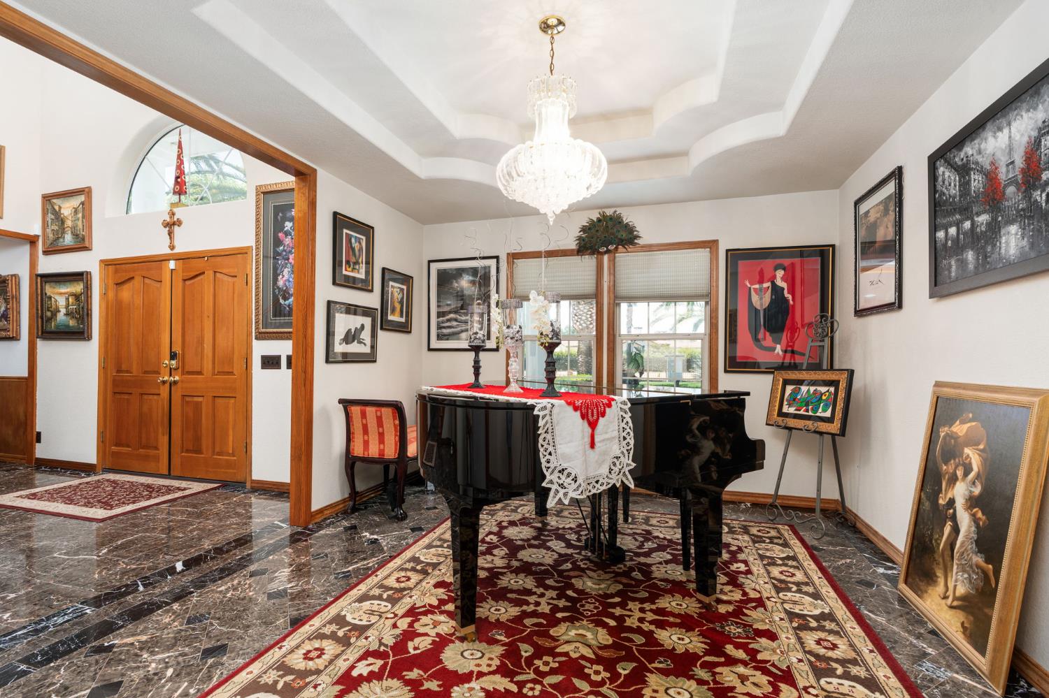 7207 E Bremer Ave, Fresno, CA 93737