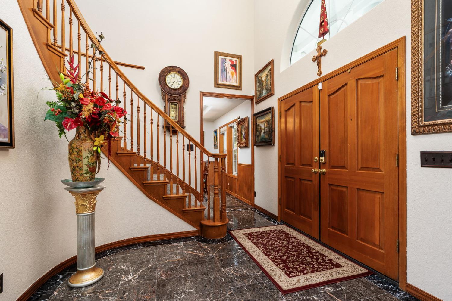 7207 E Bremer Ave, Fresno, CA 93737