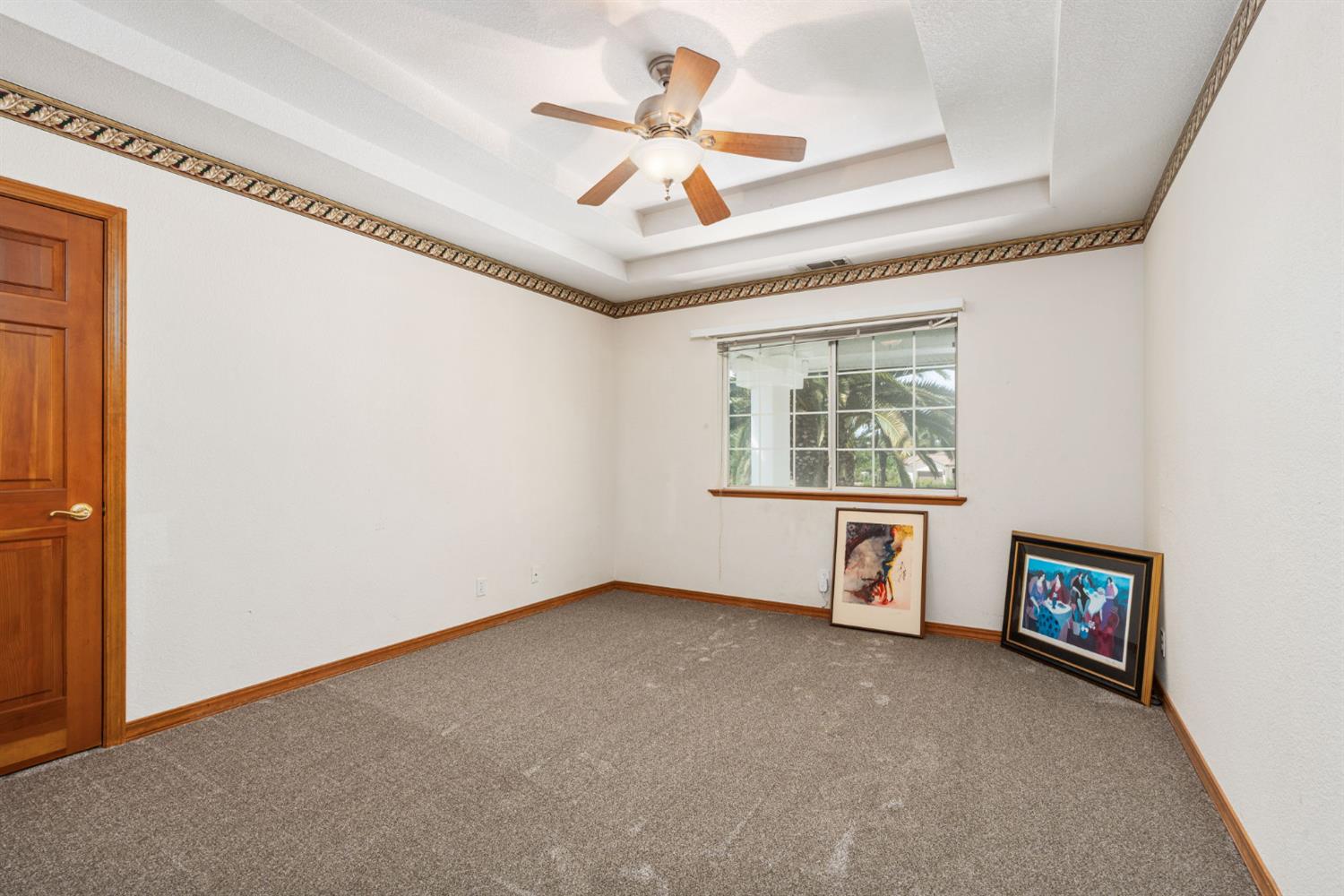 7207 E Bremer Ave, Fresno, CA 93737