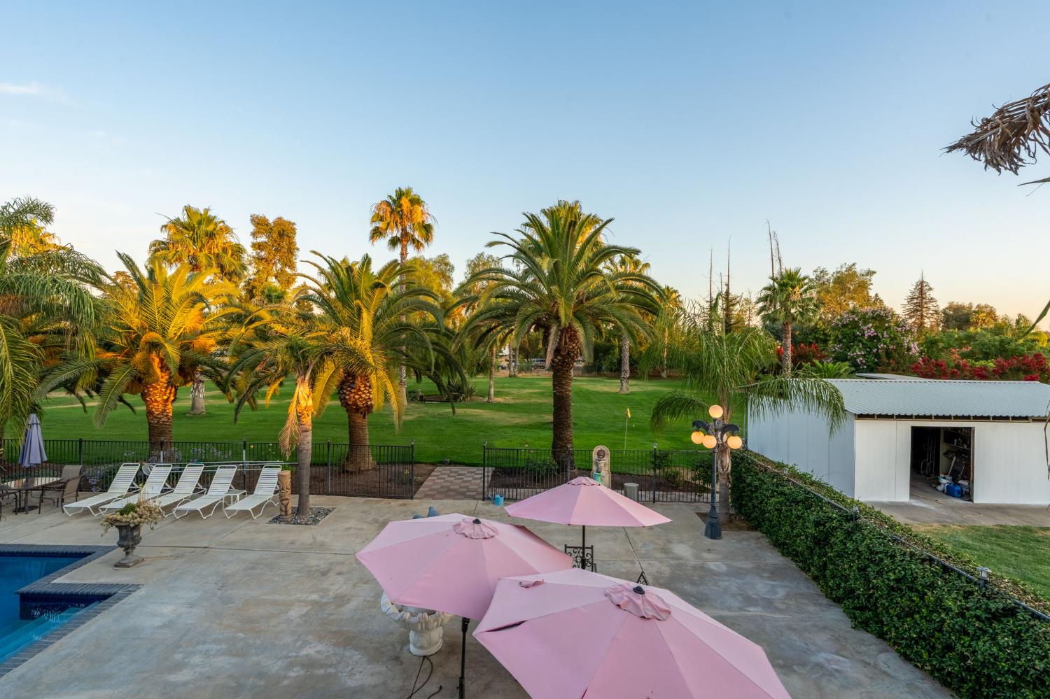 7207 E Bremer Ave, Fresno, CA 93737