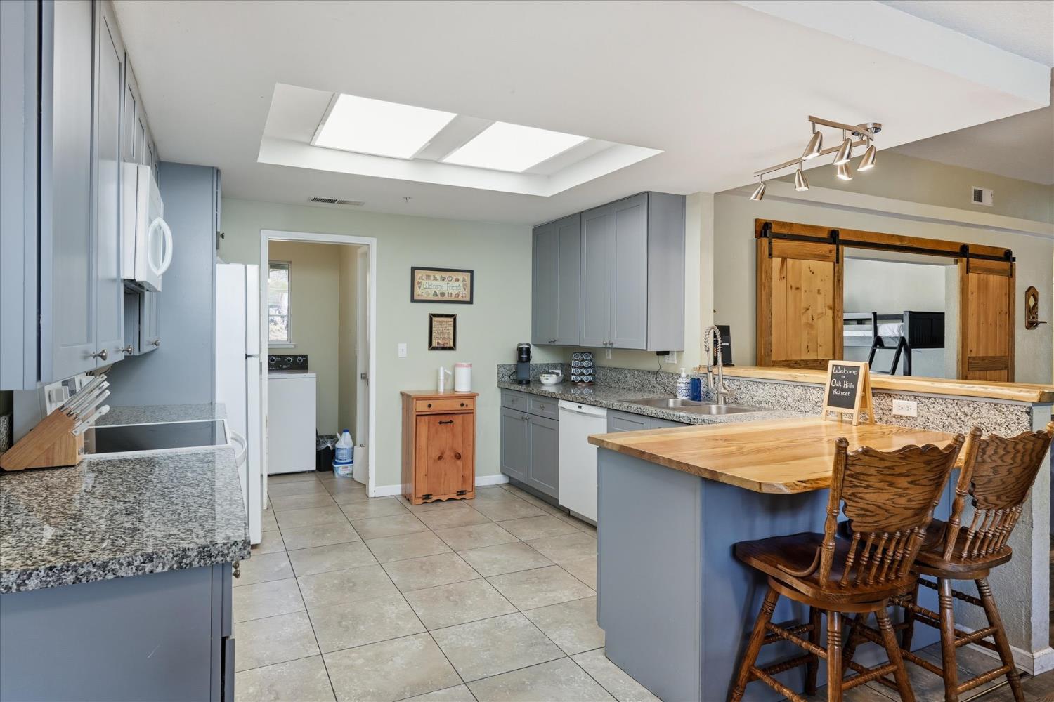 42406 Windy Gap Dr, Ahwahnee, CA 93601