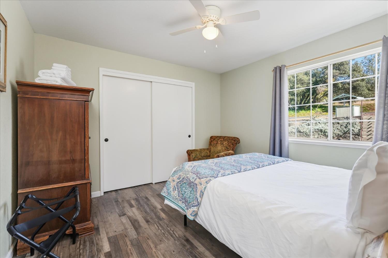 42406 Windy Gap Dr, Ahwahnee, CA 93601