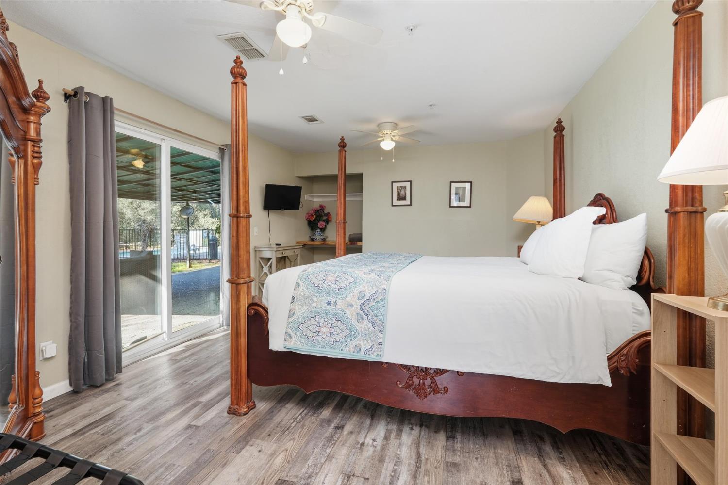 42406 Windy Gap Dr, Ahwahnee, CA 93601