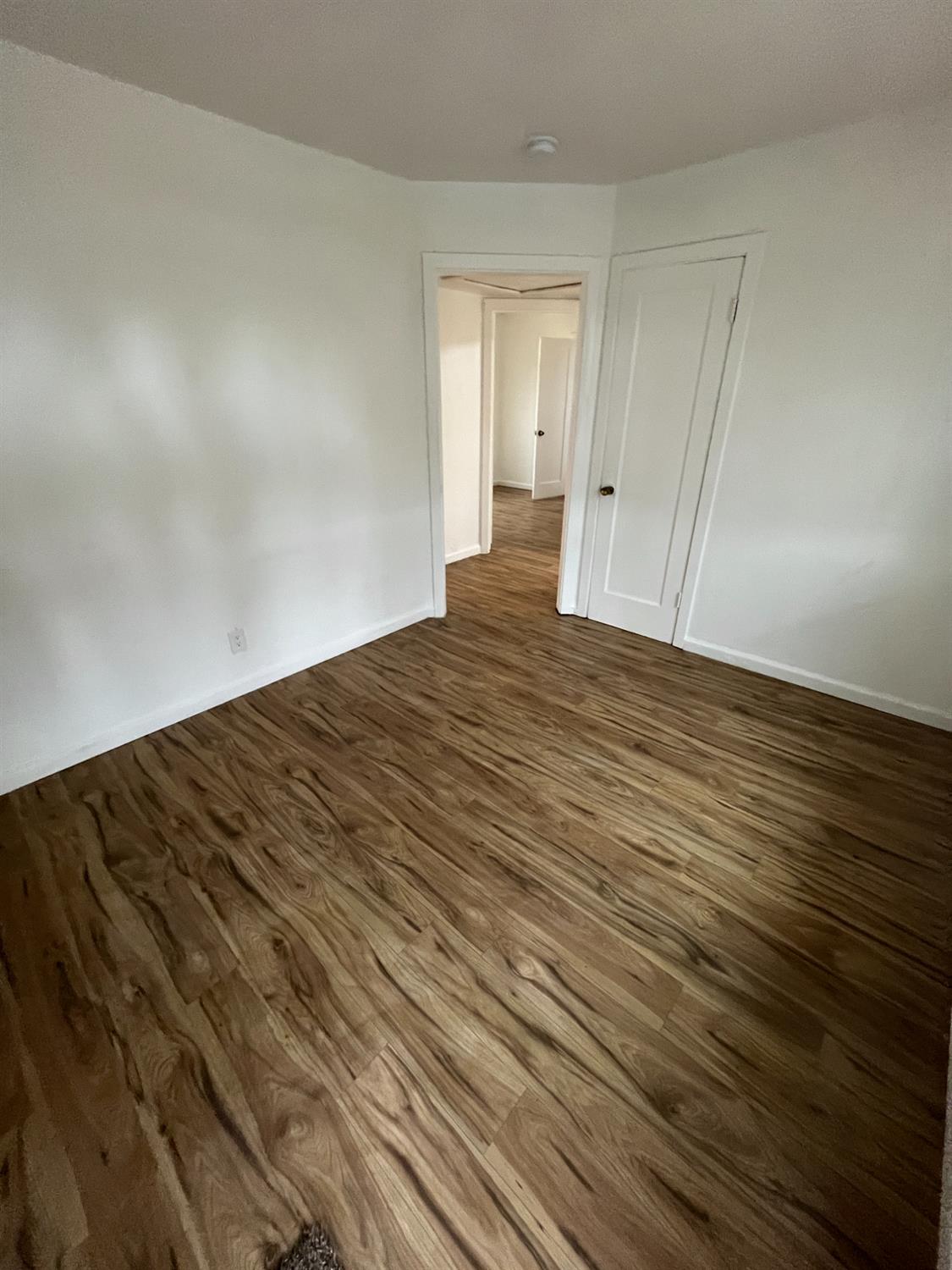 2702 E Hedges Ave, Fresno, CA 93703