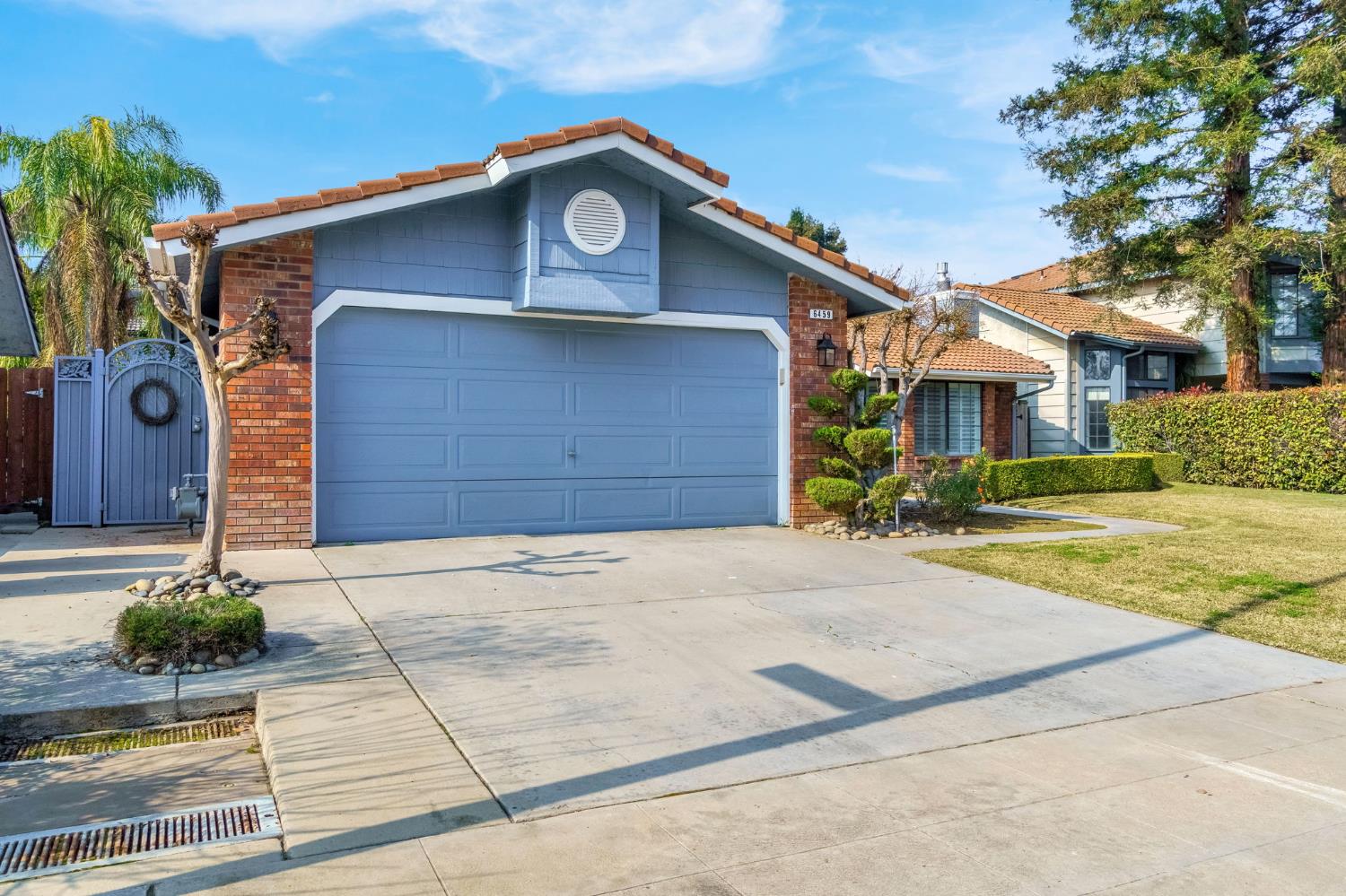 6459 N Hanover Ave, Fresno, CA 93722