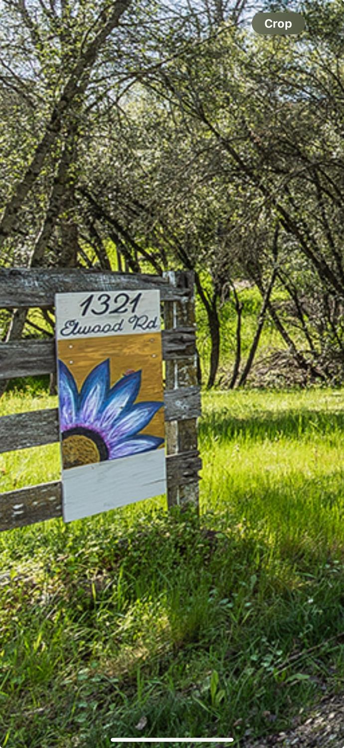 1321 Elwood Rd, Yokuts Valley, CA 93675