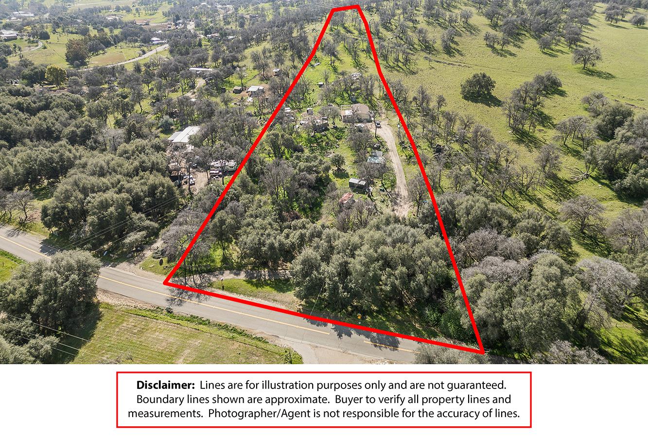 1321 Elwood Rd, Yokuts Valley, CA 93675