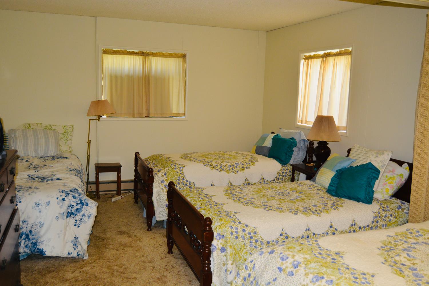 39580 Saunders, Bass Lake, CA 93604