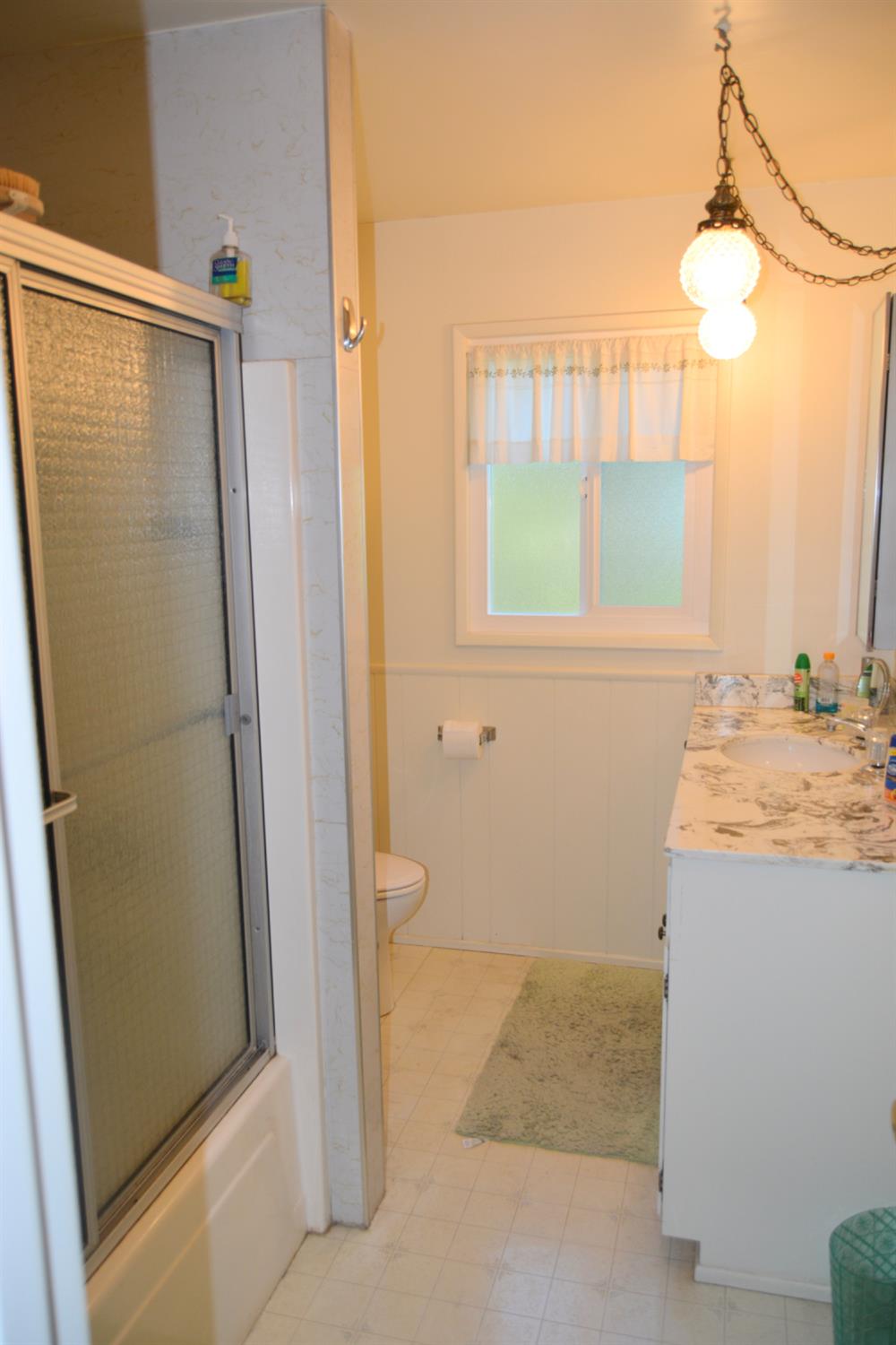 39580 Saunders, Bass Lake, CA 93604