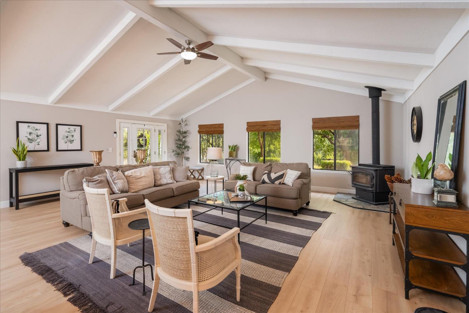 29280 Glacier Dr, Coarsegold, CA 93614