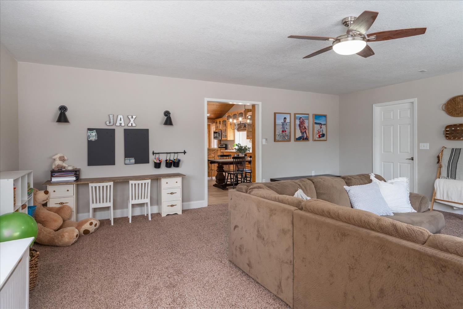 29280 Glacier Dr, Coarsegold, CA 93614