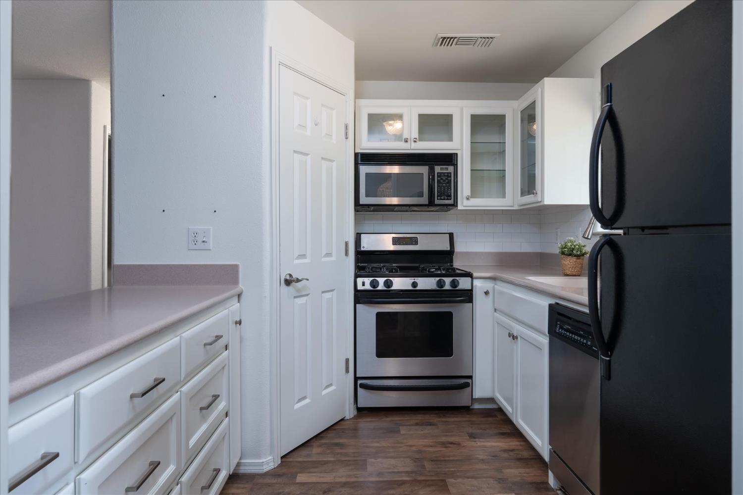 29280 Glacier Dr, Coarsegold, CA 93614