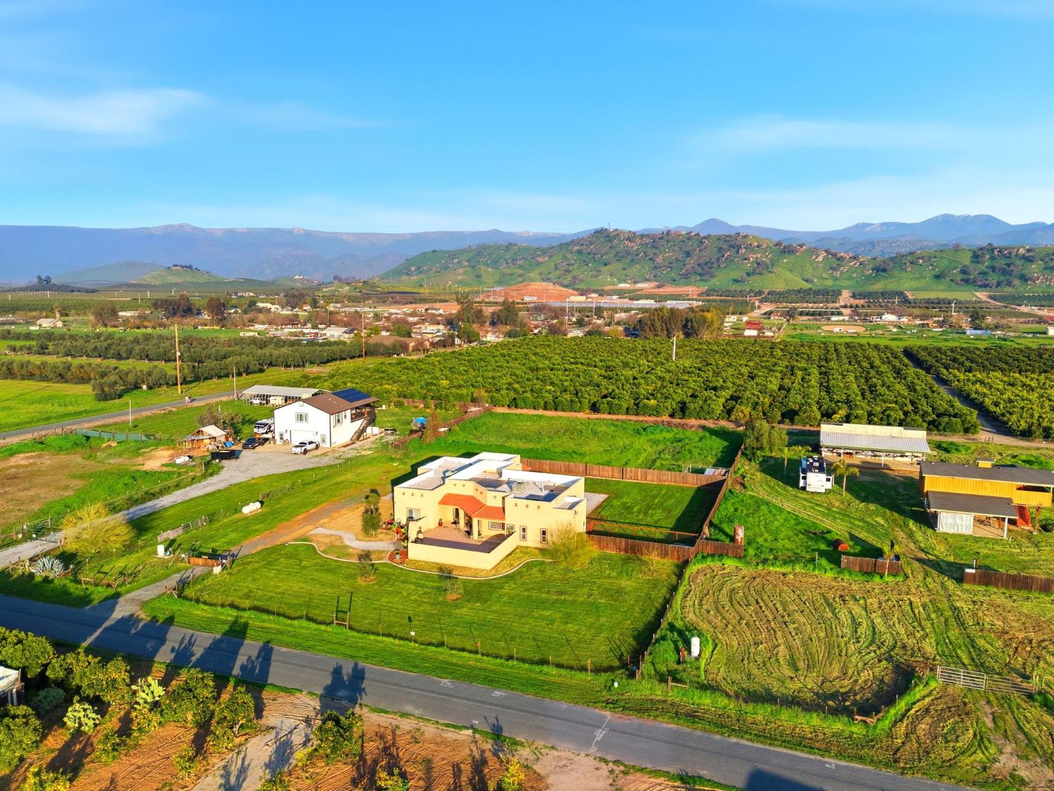 31356 Blair Rd, Exeter, CA 93221