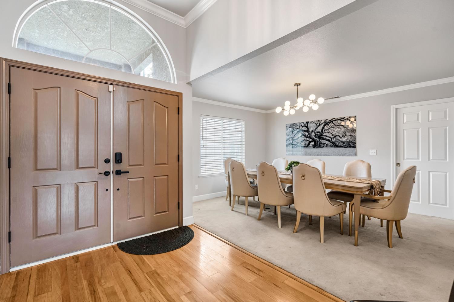 2411 E Salem Ave, Fresno, CA 93720