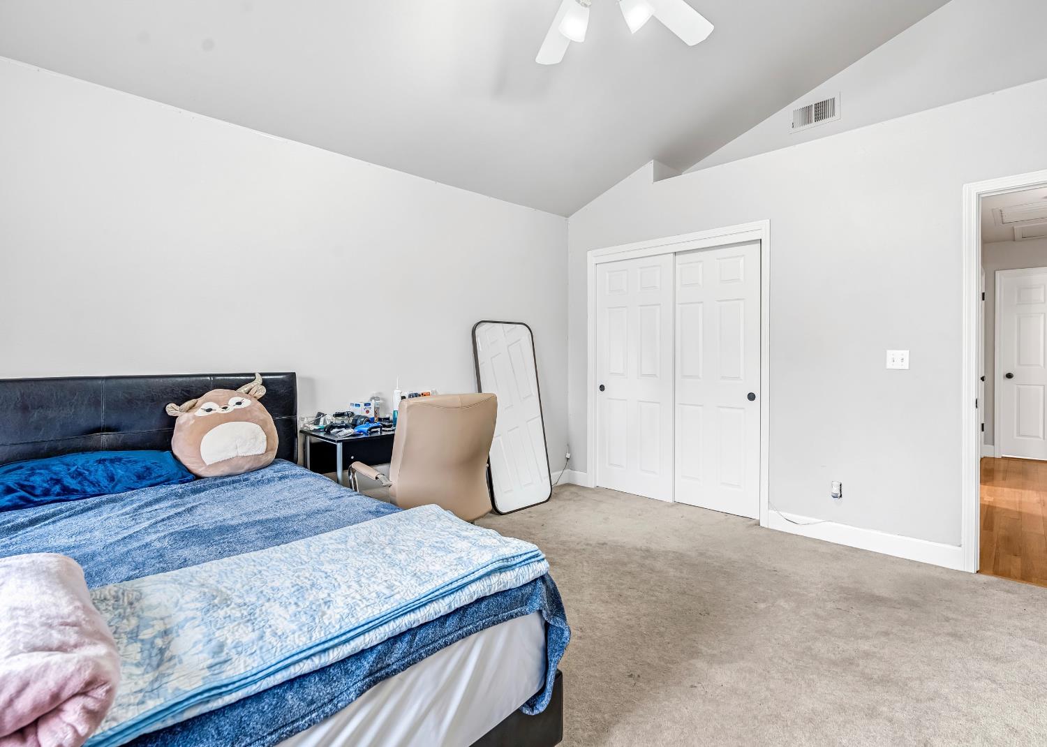 2411 E Salem Ave, Fresno, CA 93720