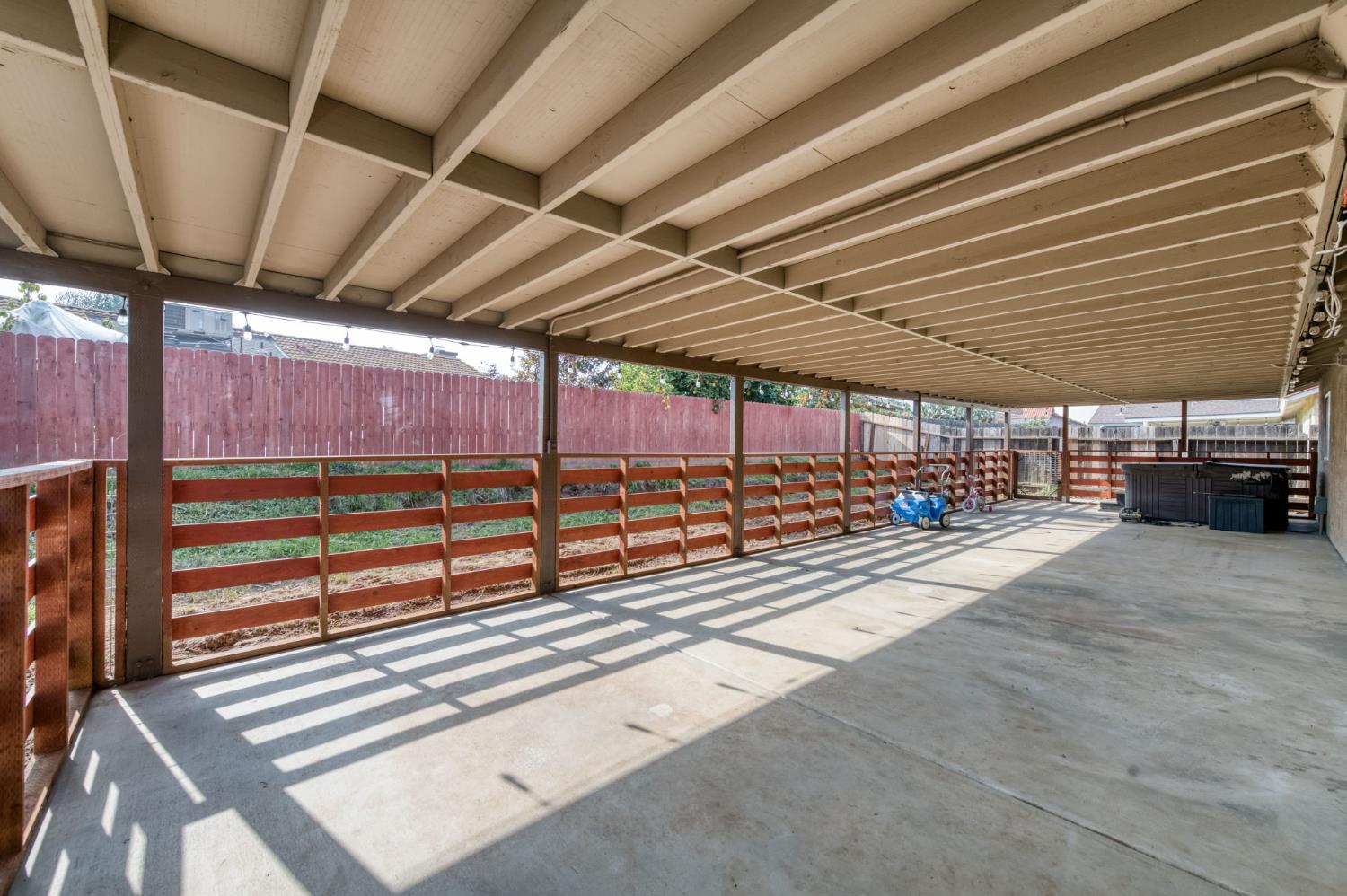 983 Church Ave, Sanger, CA 93657