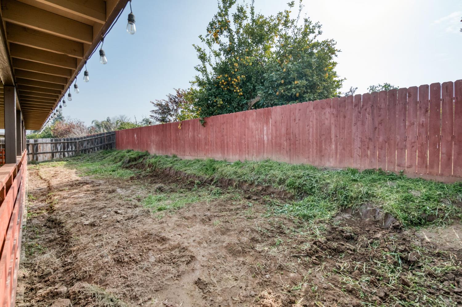 983 Church Ave, Sanger, CA 93657