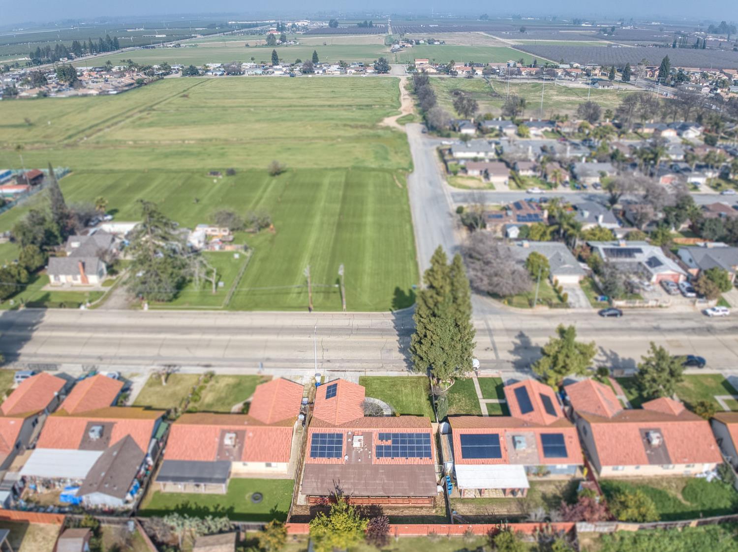 983 Church Ave, Sanger, CA 93657