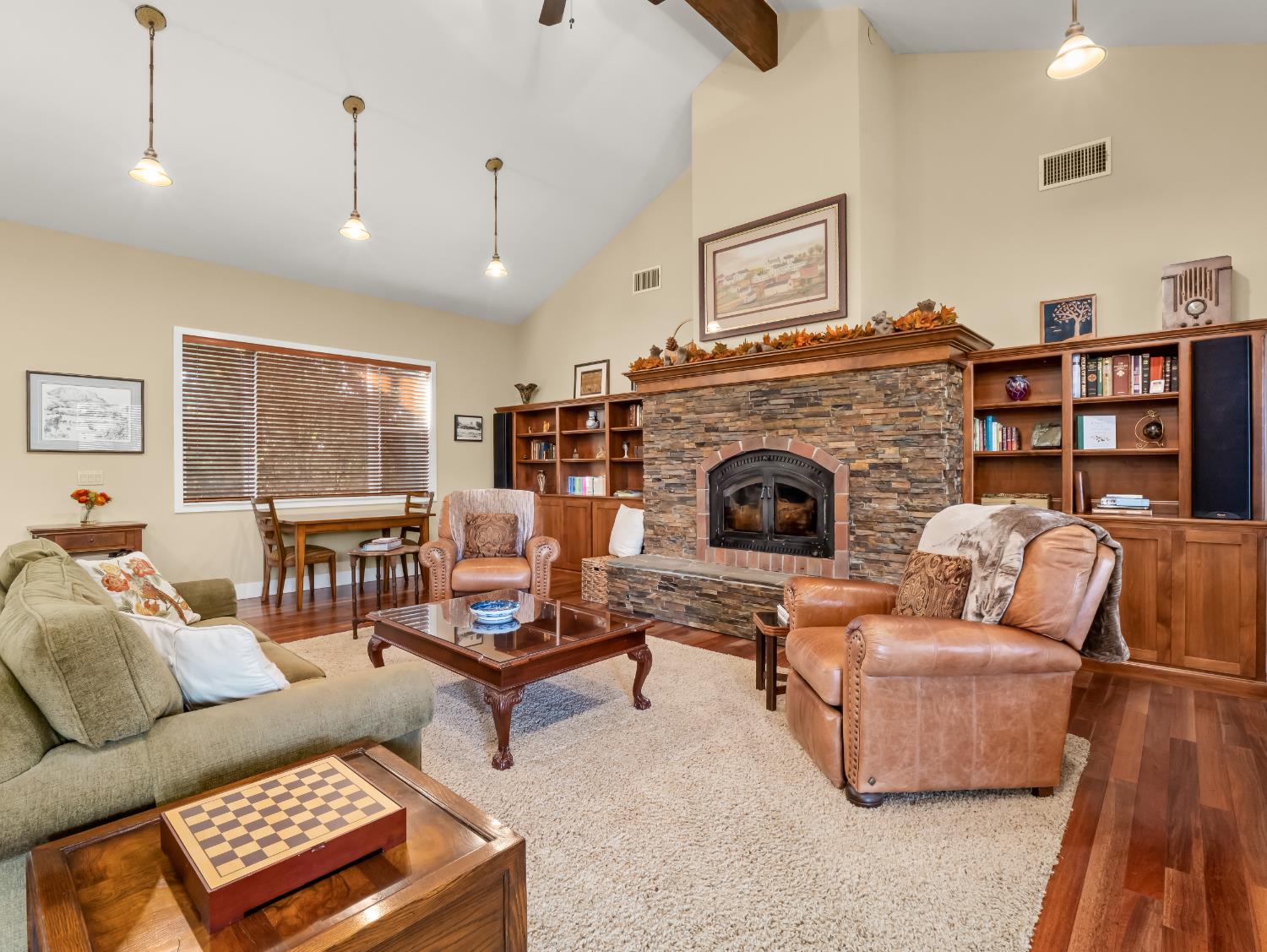 16787 Paula Rd, Madera, CA 93636