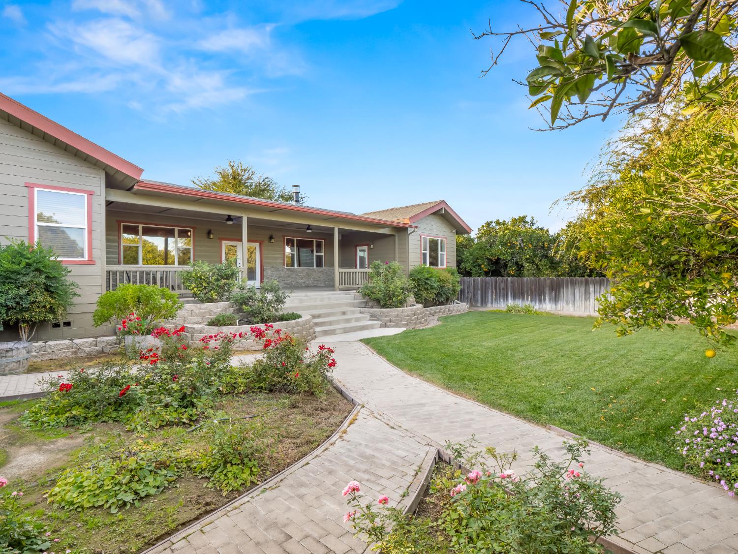 16787 Paula Rd, Madera, CA 93636